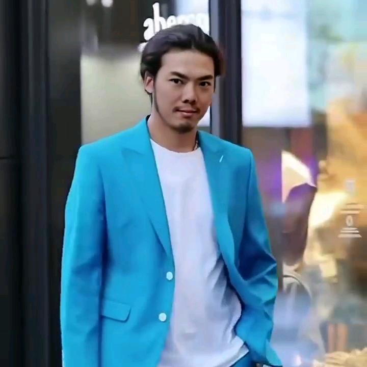二木君哥   来了