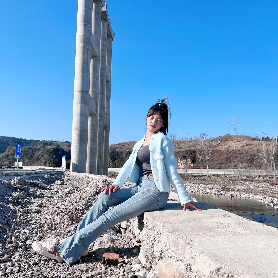 晚晚星河.