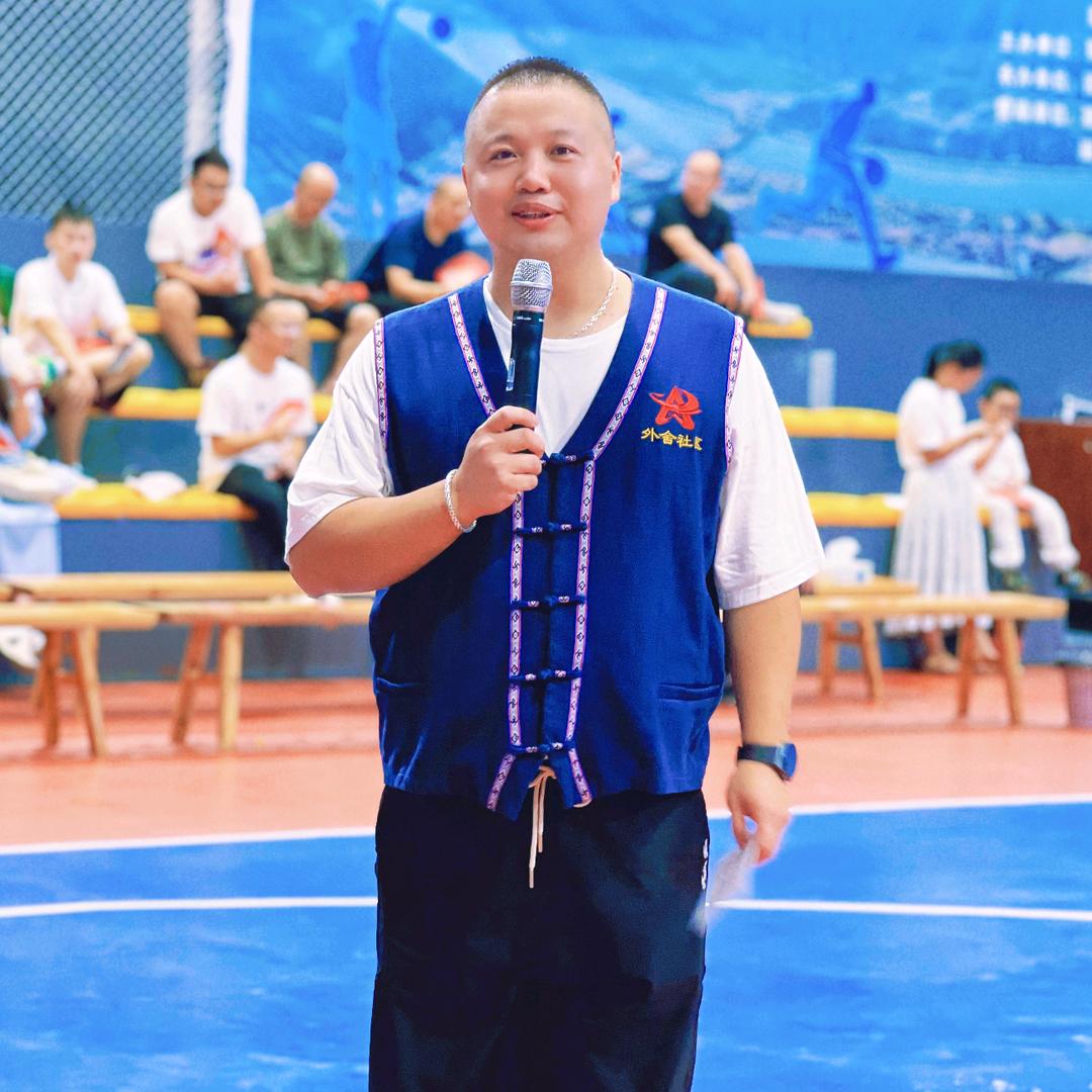 景宁胖哥何方杰🚲🏍