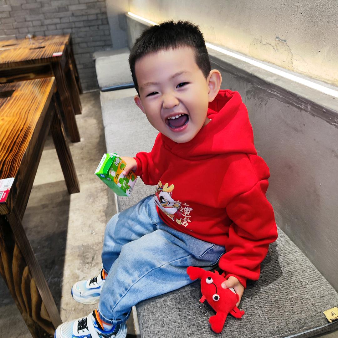 冷冷（带娃中）