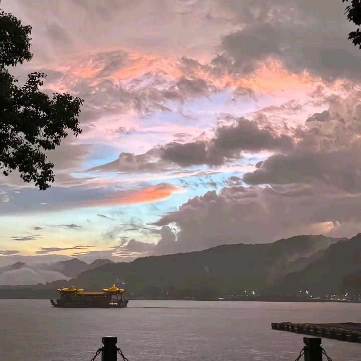 我想换一个名字🥱