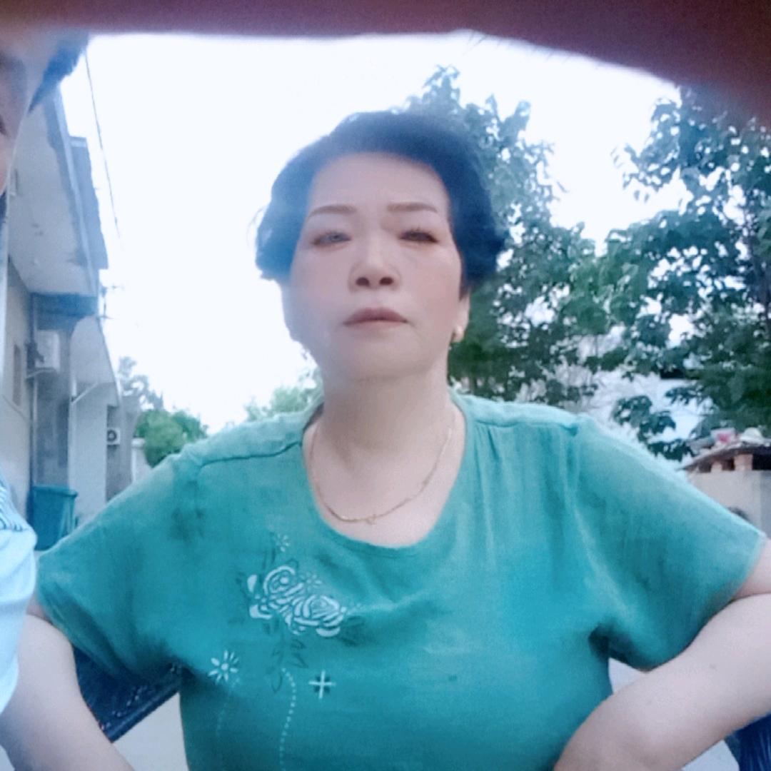 卢西湖