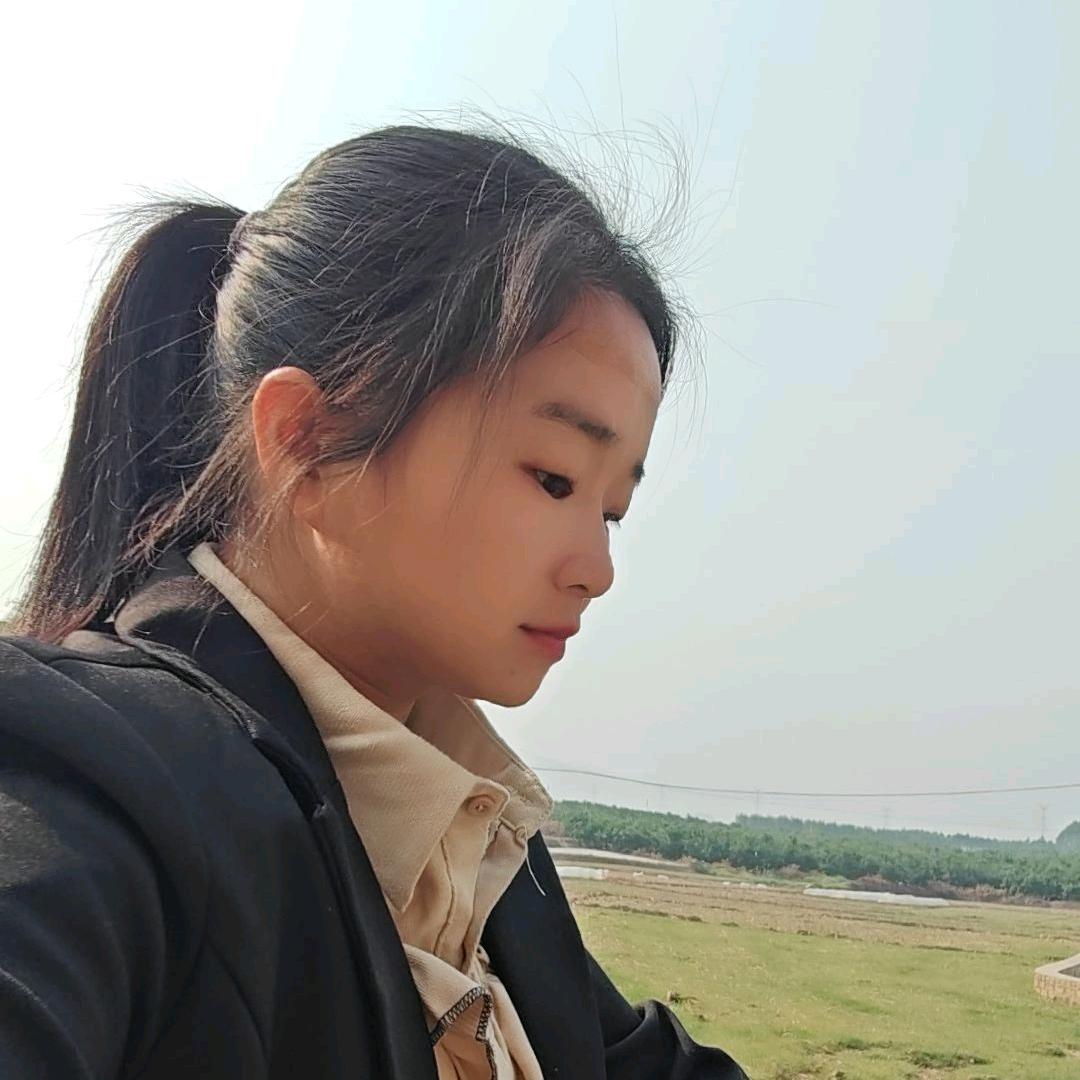 小覃