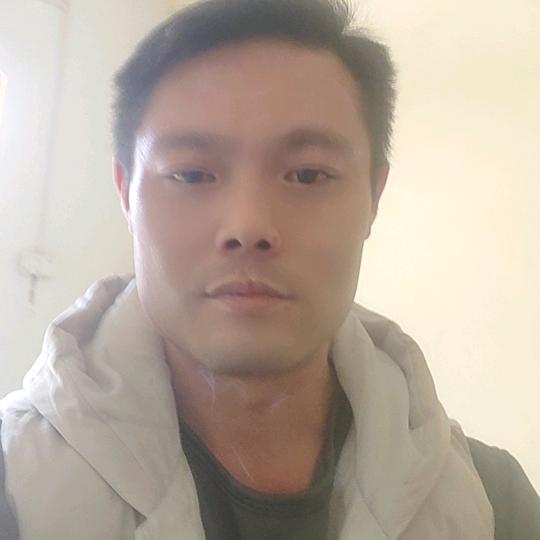 中年人