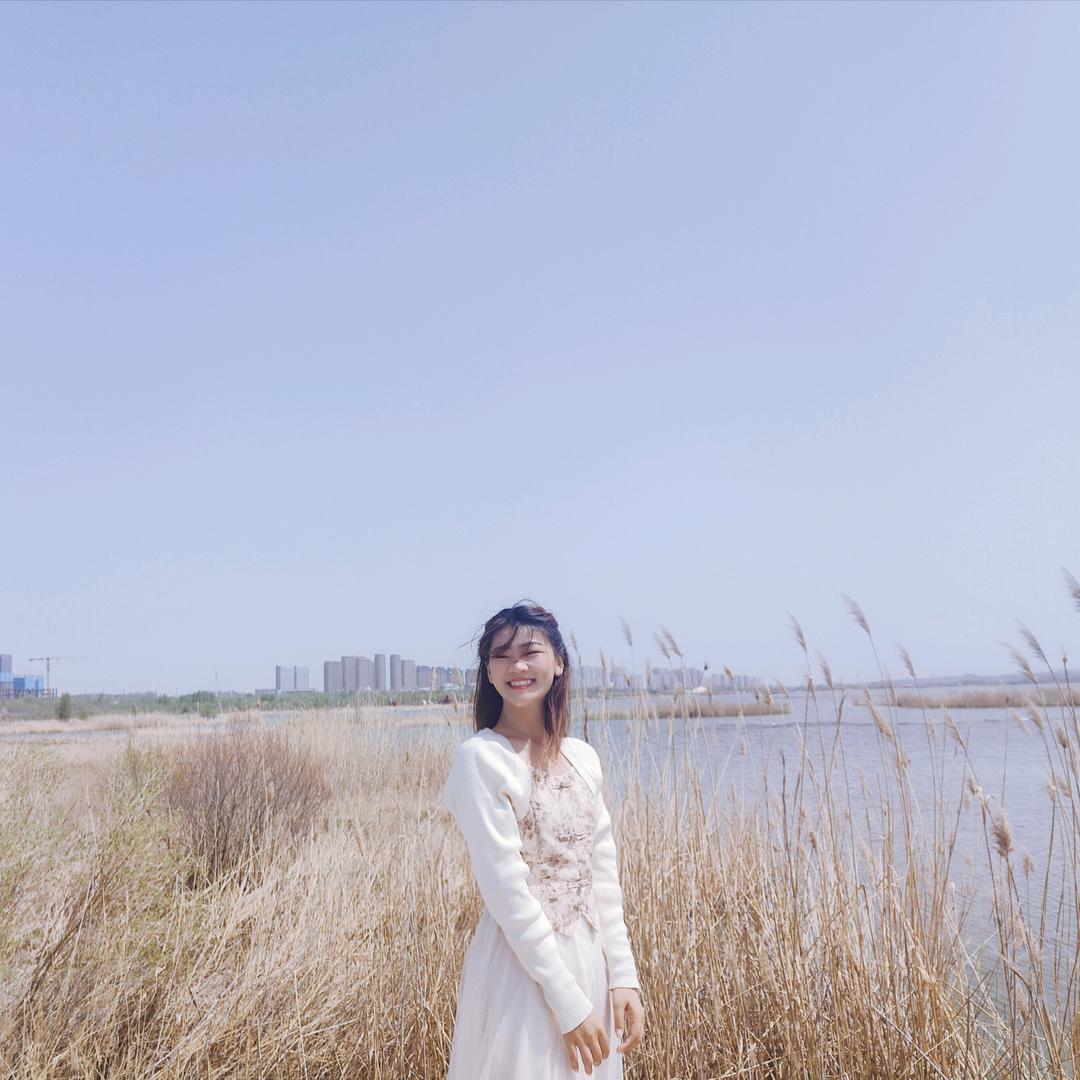 一个小兔子