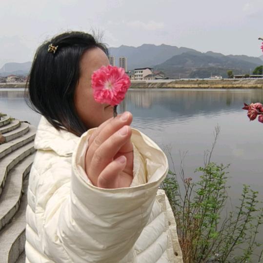 月半-梅🍃🍃
