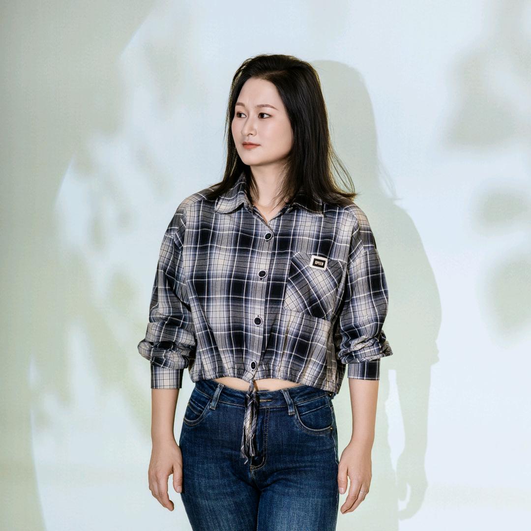 寻甸春华服饰:马姐