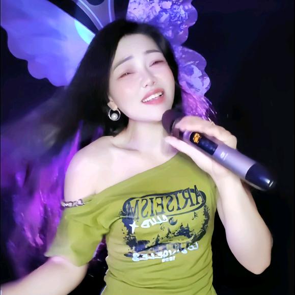 一蝶🦋（早上:8点15）