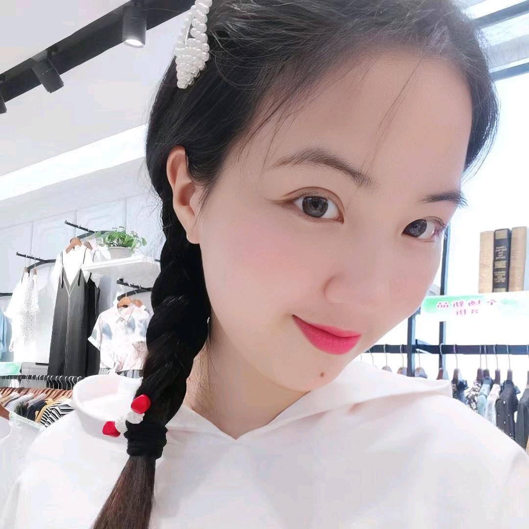 小航穿搭