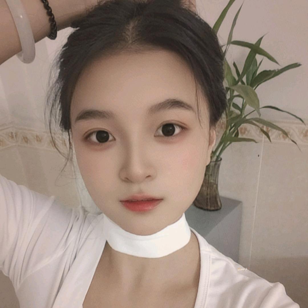 黄小胖/
