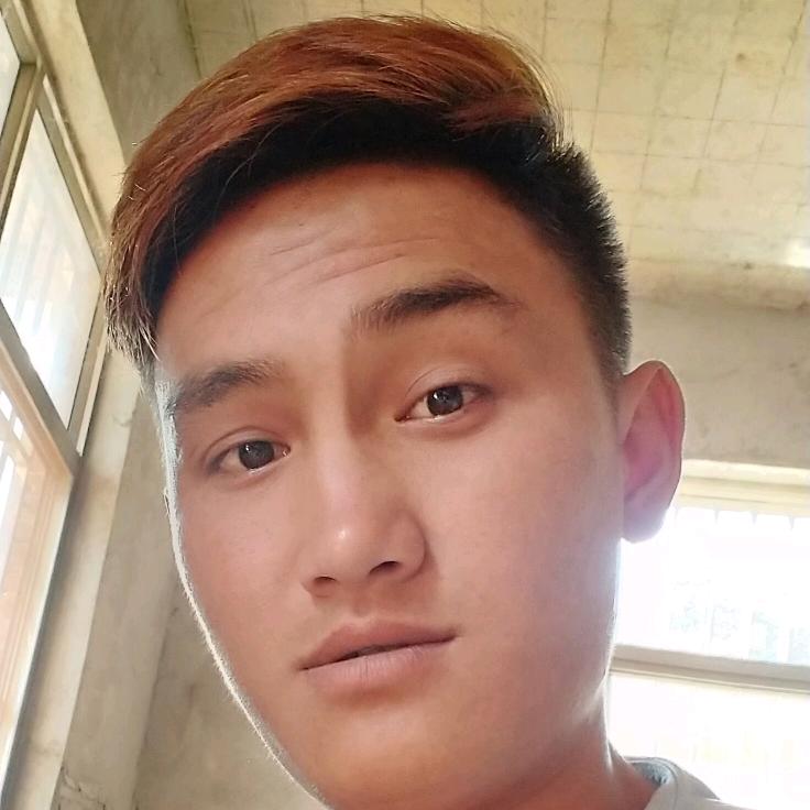 @只怪寂寞太撩人