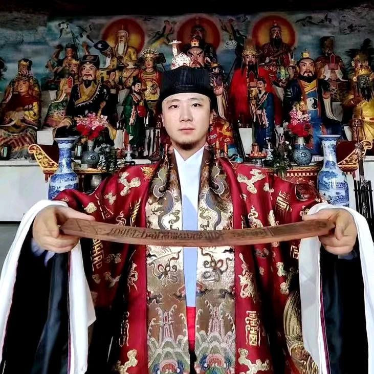 太清玄沉师弟