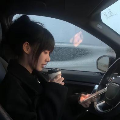 睿离谱（贴膜大王）