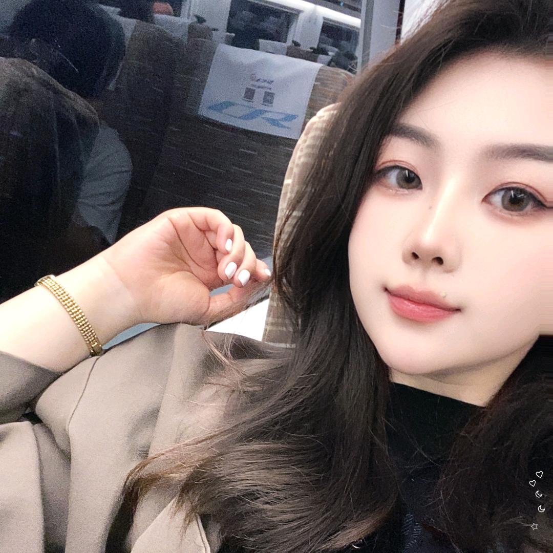 德立名妆-市区商厦店