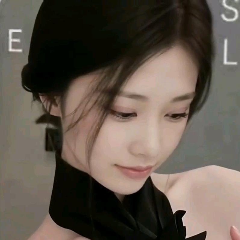 ℋ洋洋꧂🫧🫧🍼
