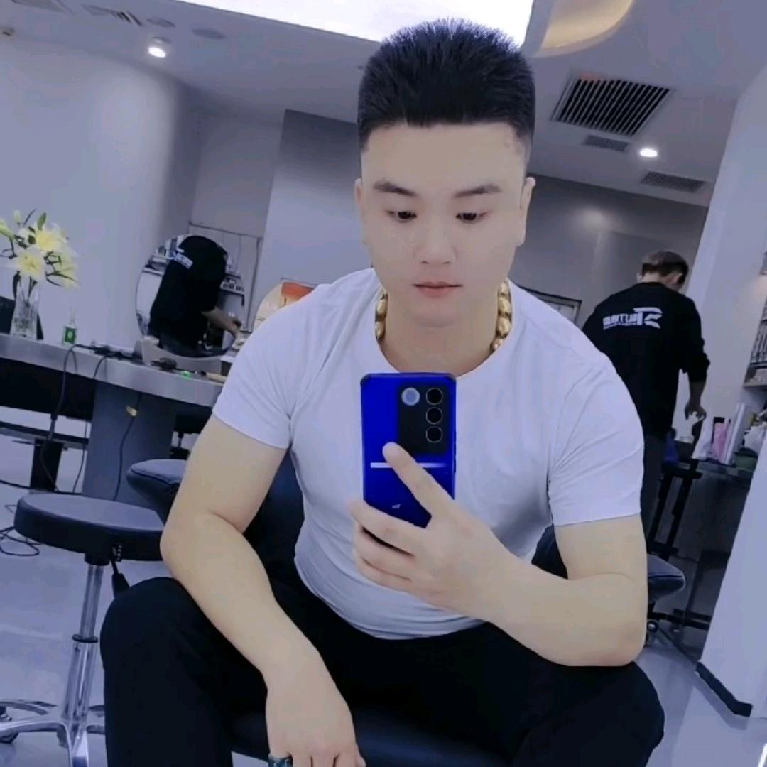 @钱多多