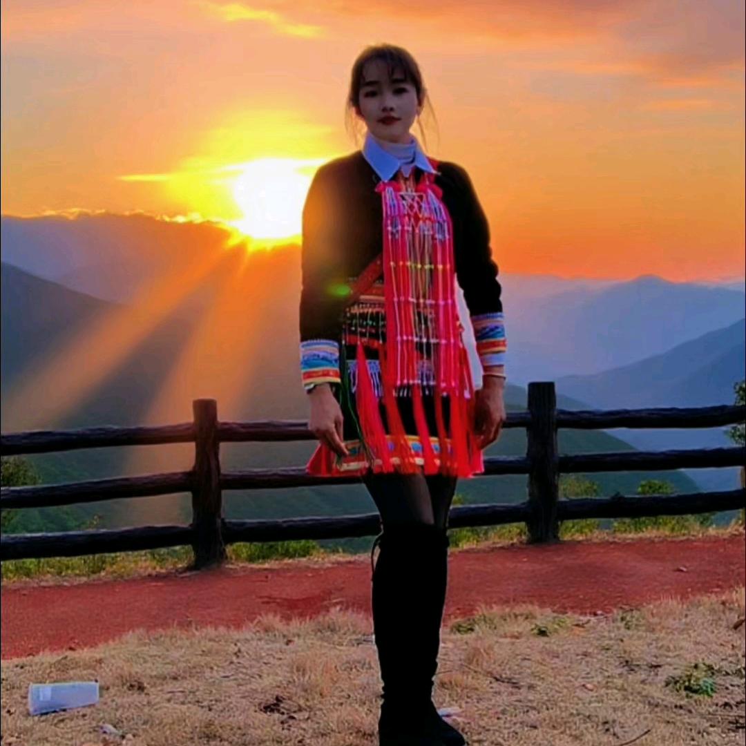 傻傻的等🍅🍅🍅
