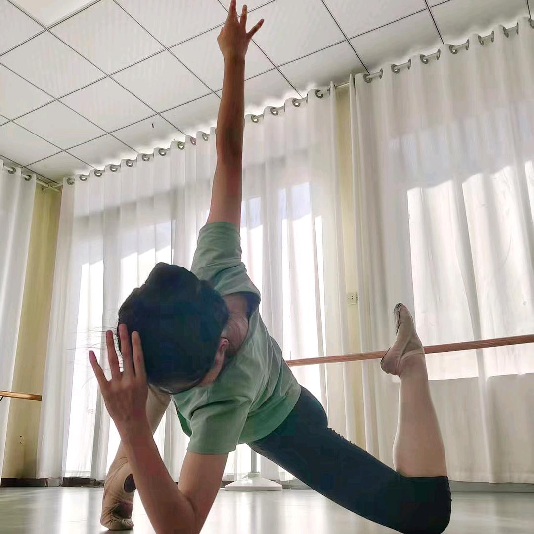 吃不饱的大可爱