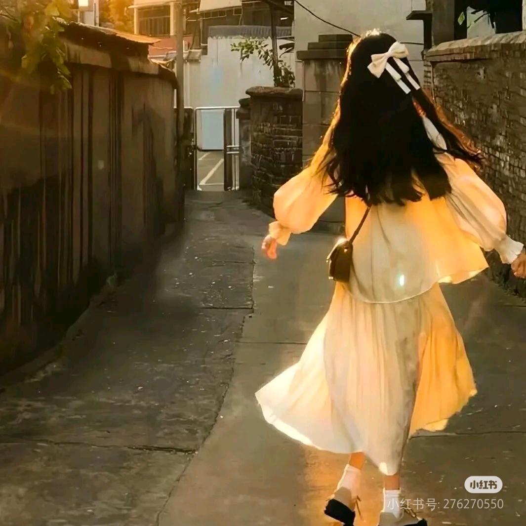 小🐠闪闪（见过孟周两次，老秦版）