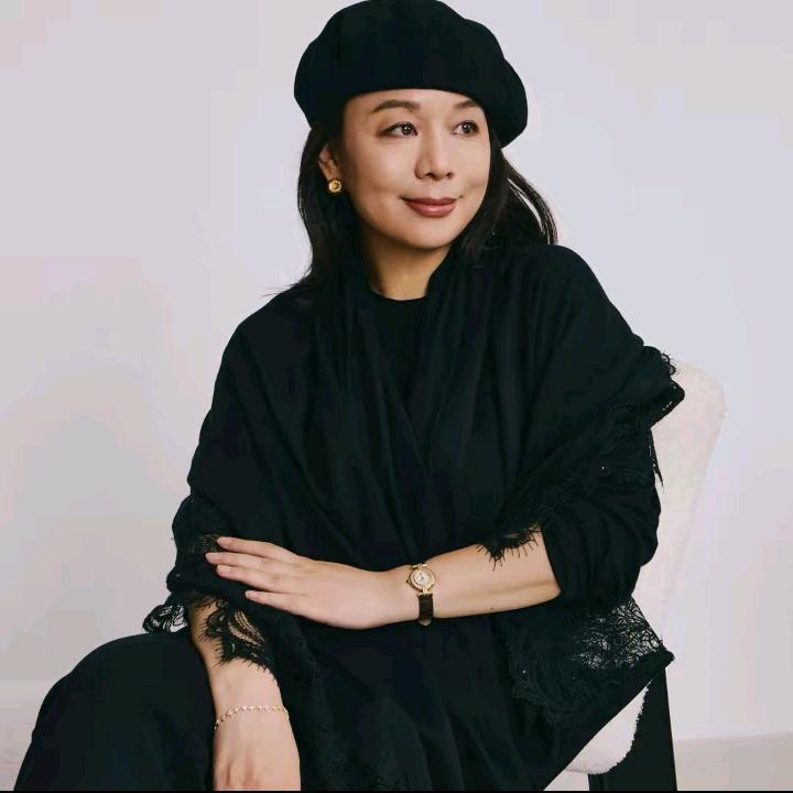 Q姐（时尚穿搭）