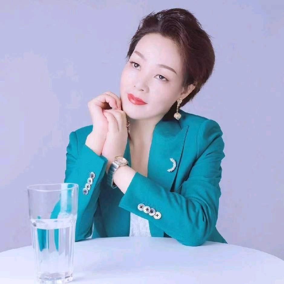 玥华