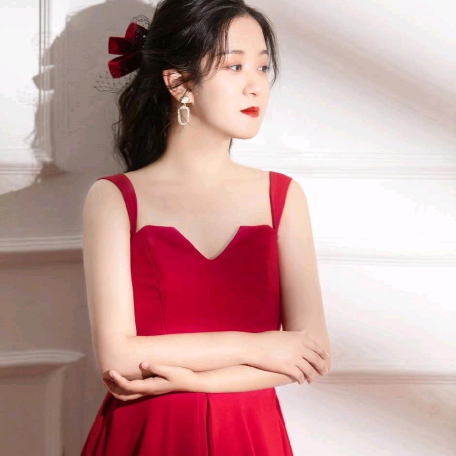 曲蔚然小姑娘
