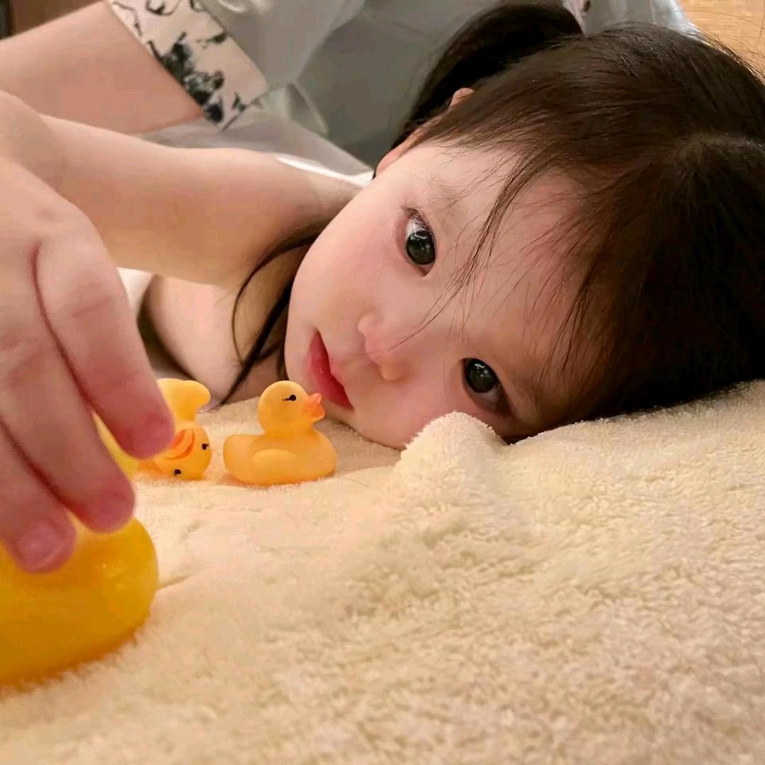 小呆٩