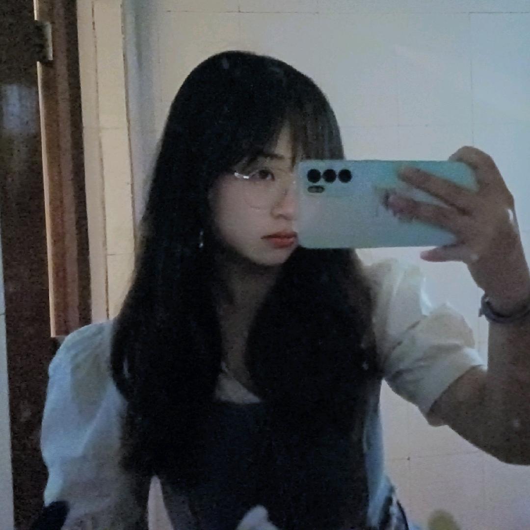 不打腮红只打哈欠