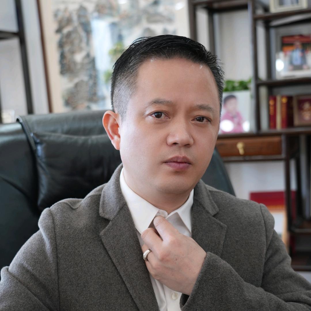 国筑董事长老秦