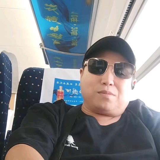 一生快乐😊