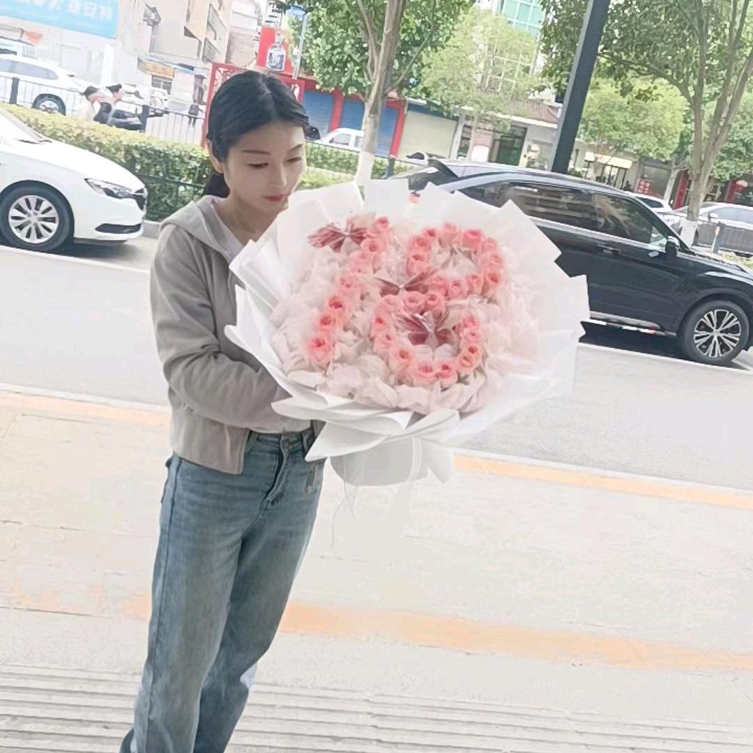 新的开始o>_<o拒私聊 勿连赞