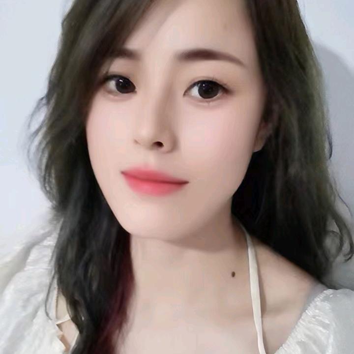 @小霞吖