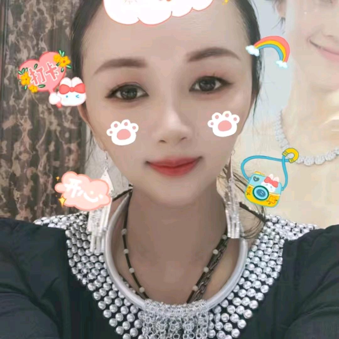 沧源金行一店娟🍀🍀有花有果🍀🍀