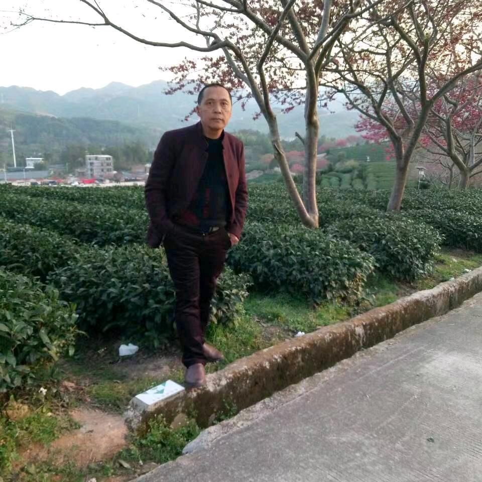 陈吕新