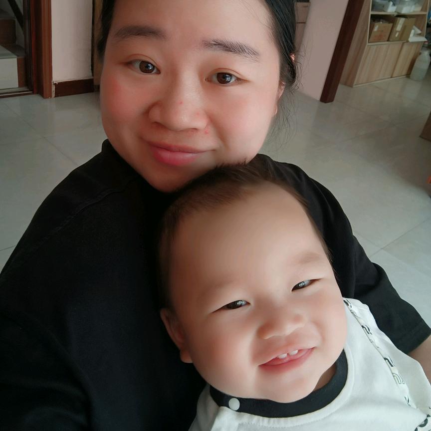 灵井期遇蛋糕房(综合市场里面)