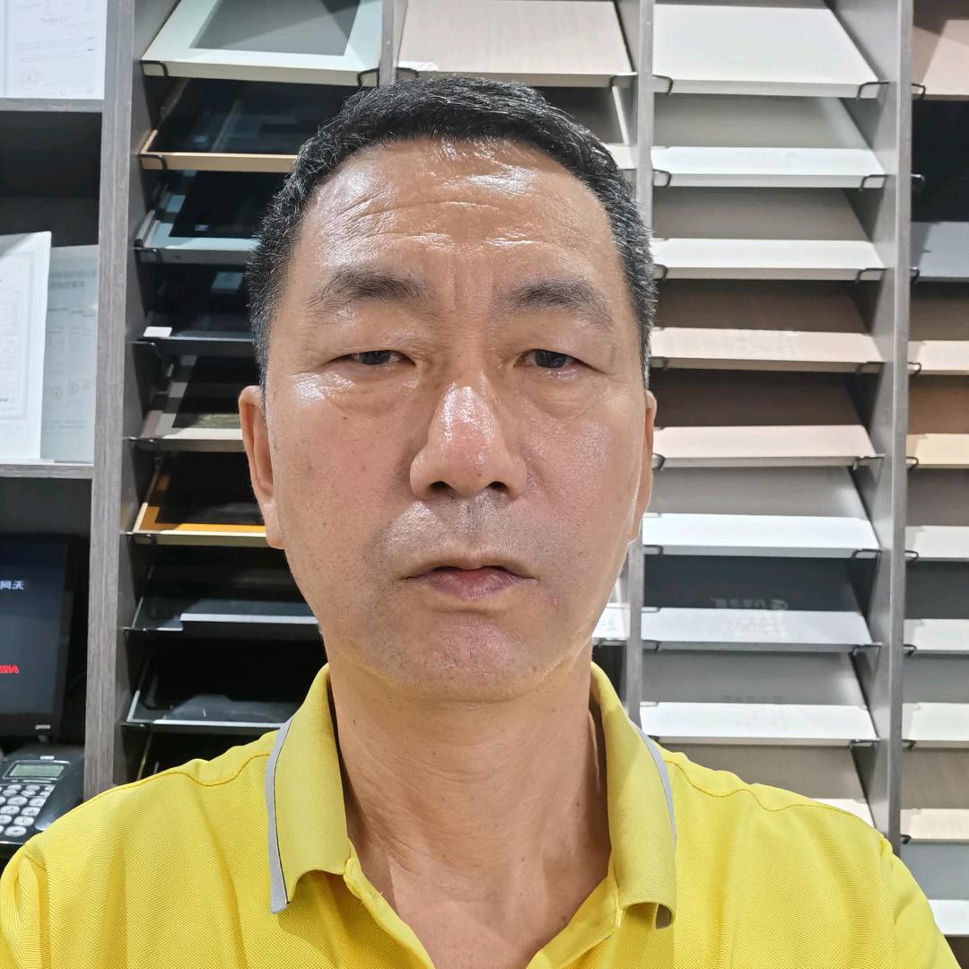 准格尔全屋定制家居伟哥