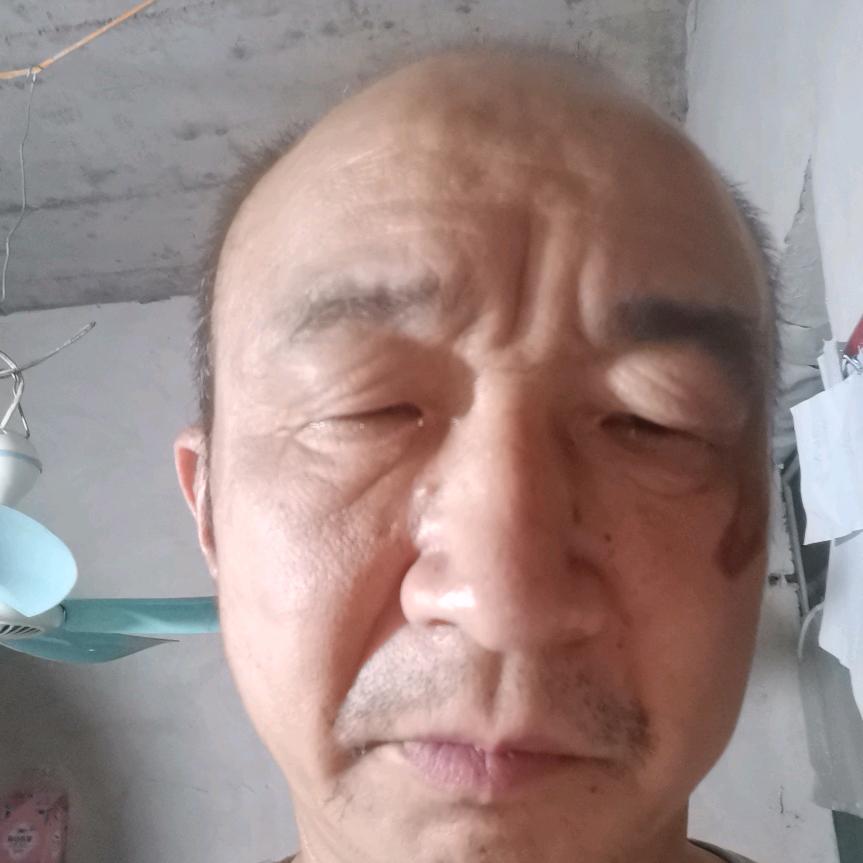 赖佳宏