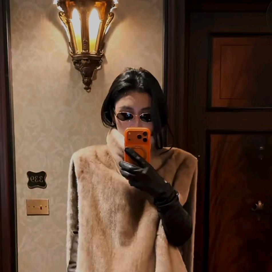 马油叶儿【轻奢OOTD】