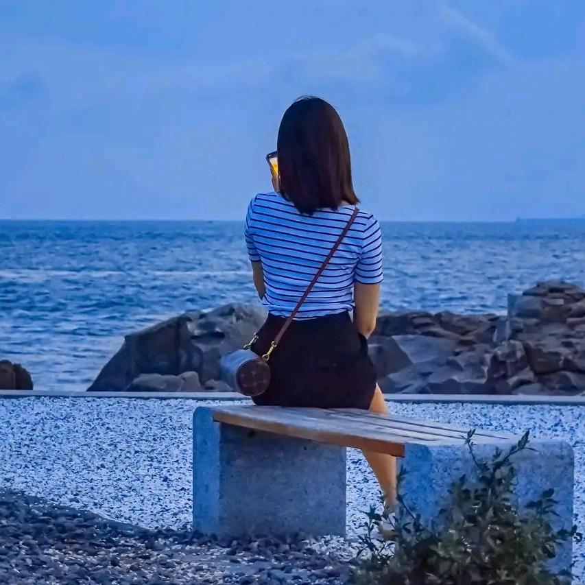 七月…