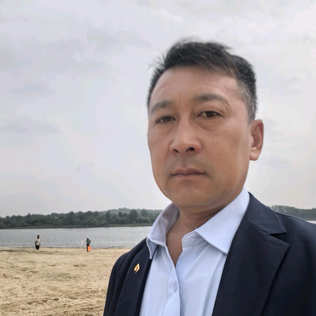 金高机械设备有限公司刘勇