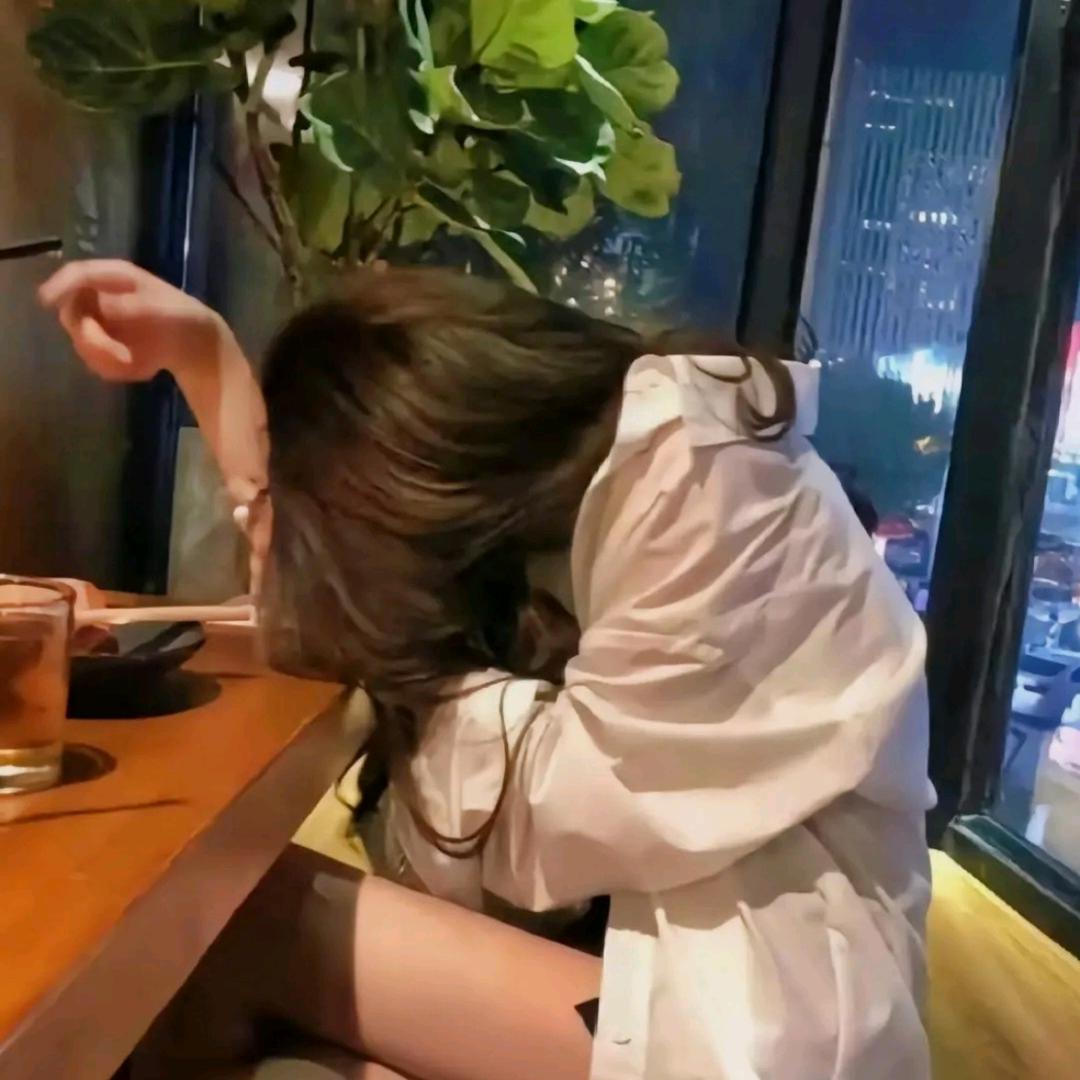 阳光。