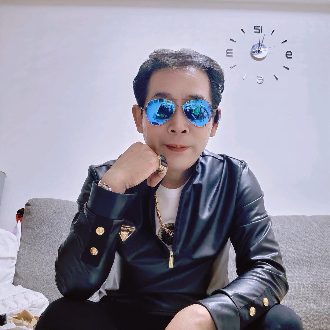 🇨🇳浪子哥🇨🇳