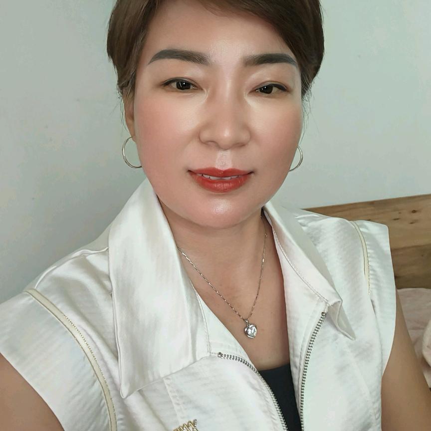 王玲