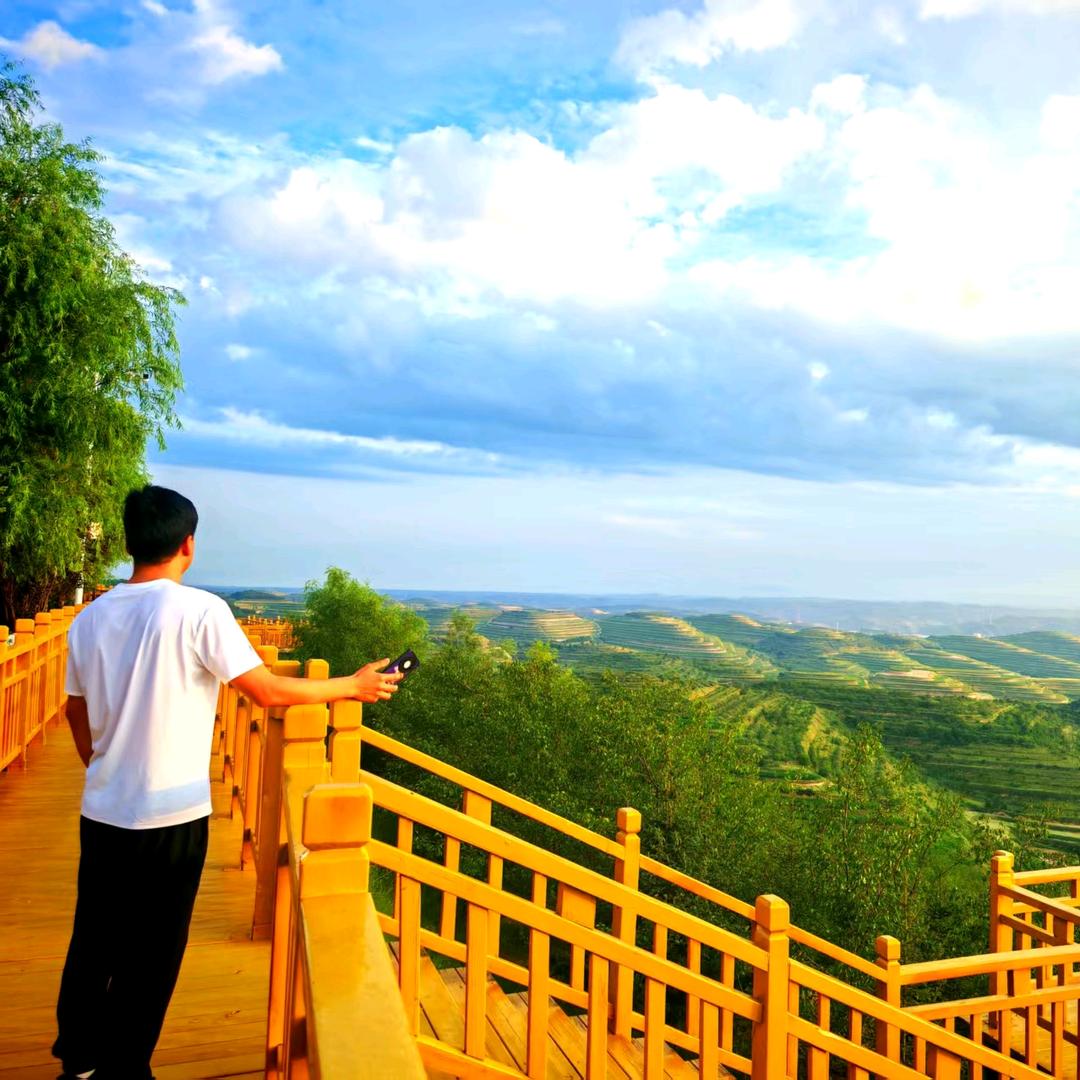 哥的傲，没胡闹