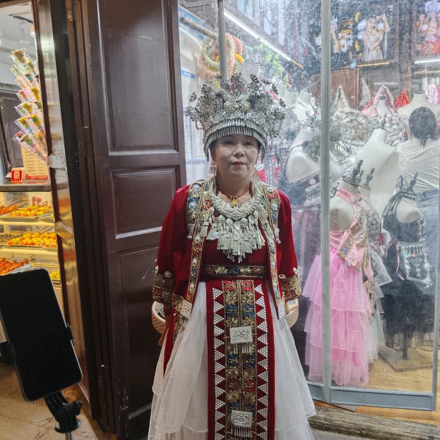 刘奶奶（晚上七点半开播）