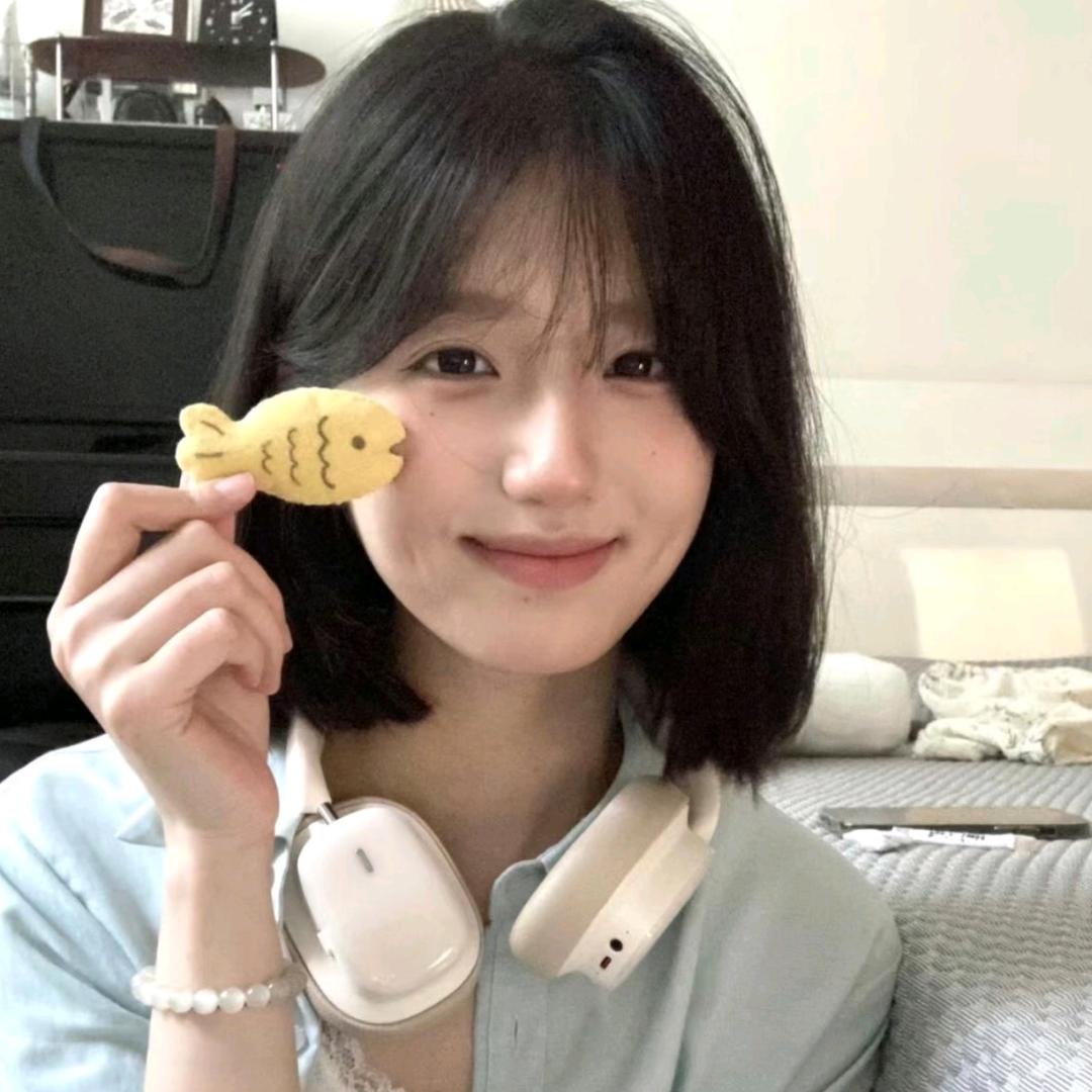 周五了吗･ᴗ･꧞