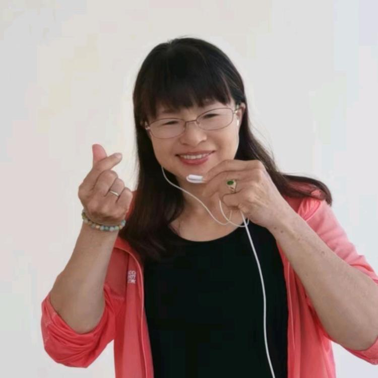 小梁姐:助力号，开播号在主页