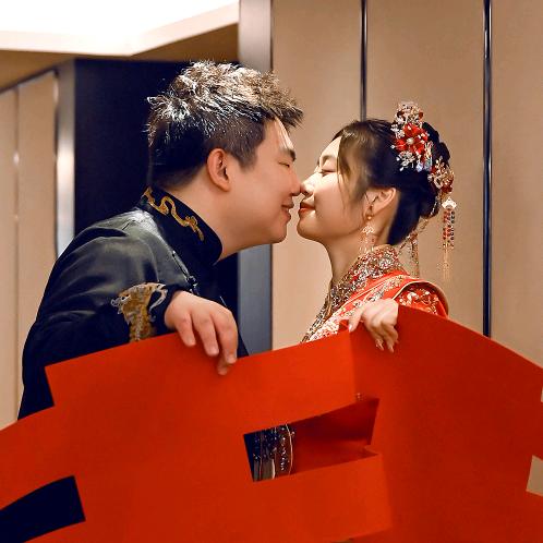 思安夫妇