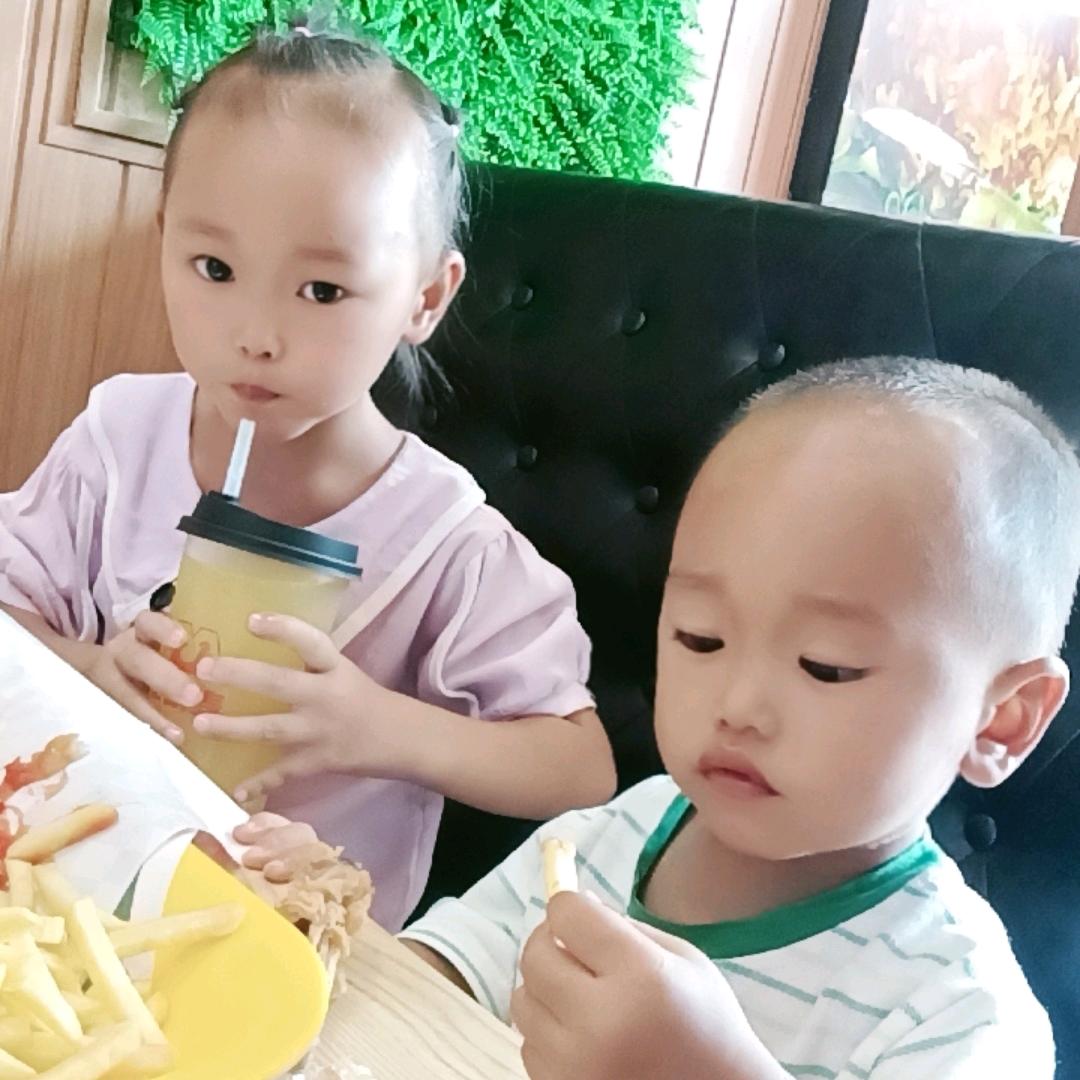 四个孩子的妈妈