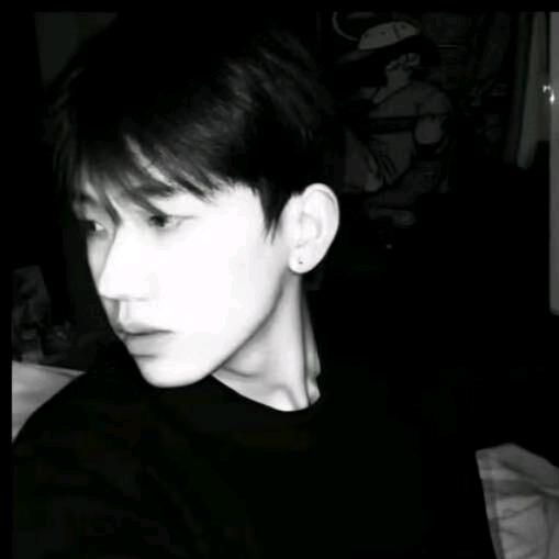 小葵. 𝓣 （爱自己）